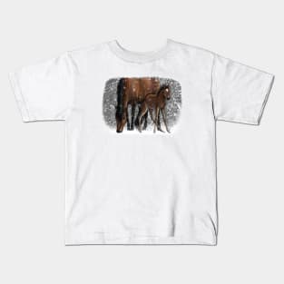 Horses in the snow Kids T-Shirt